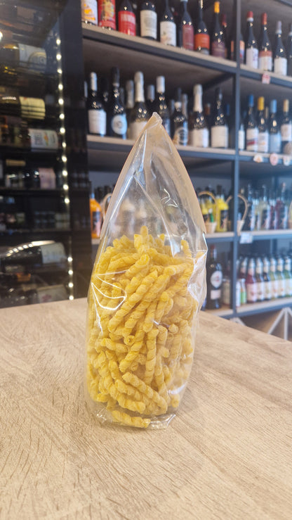 Busiate allo Zafferano – Pasta Artigianale di Grano Siciliano